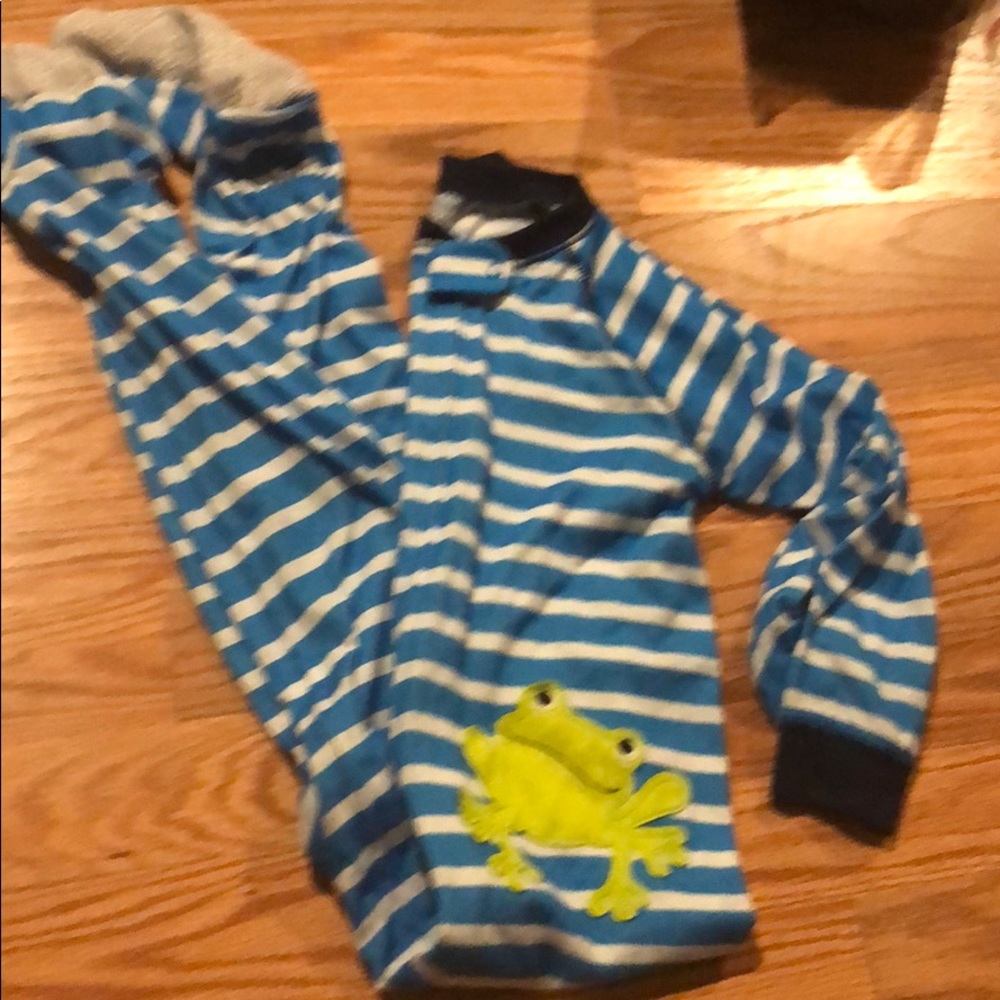 Adorable footie PJs 5T